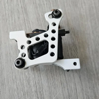 workhouse-tattoostuff-tattoo-machine-white-made-in-Poland (1)